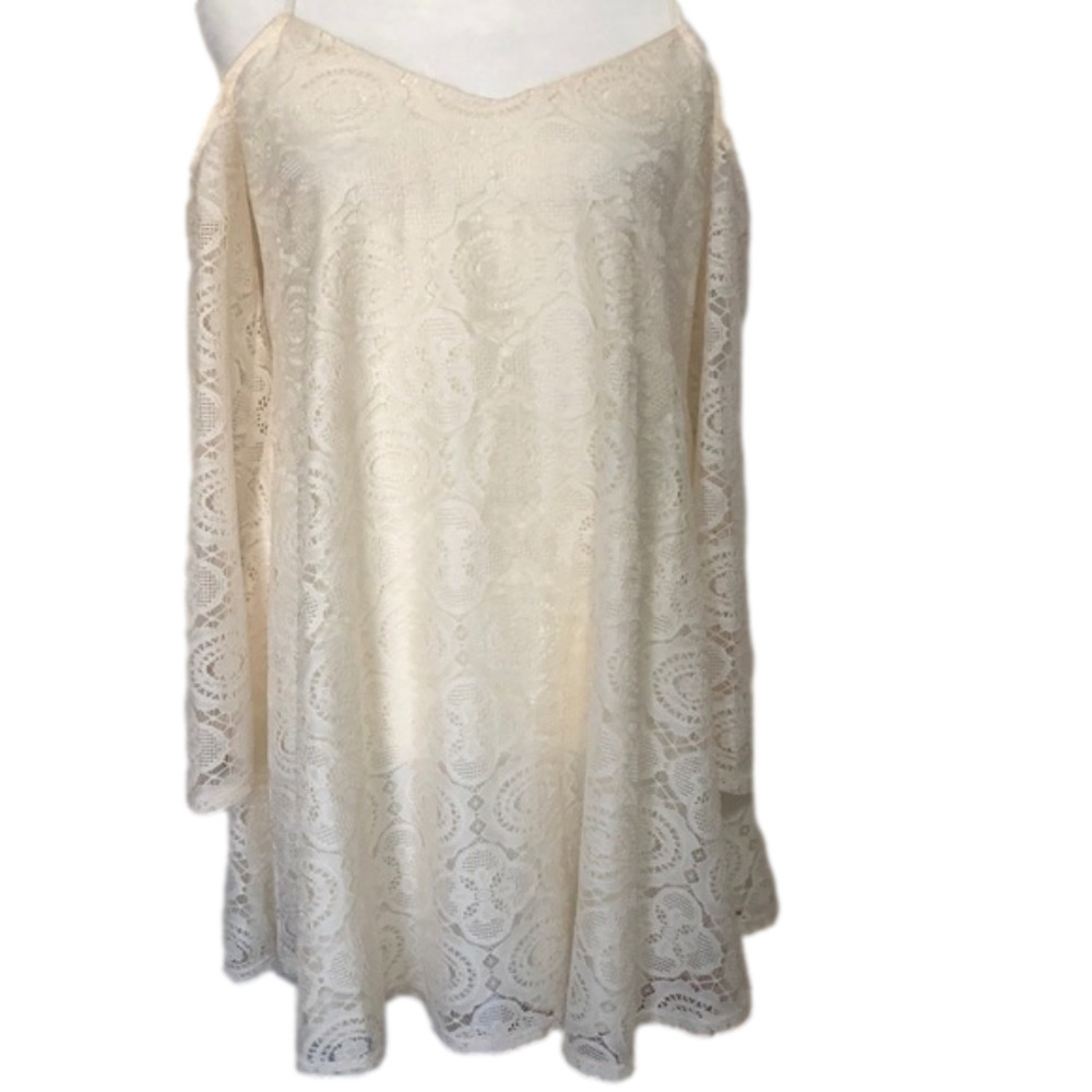 Fire Los Angeles Cold Shoulder Lace Dress